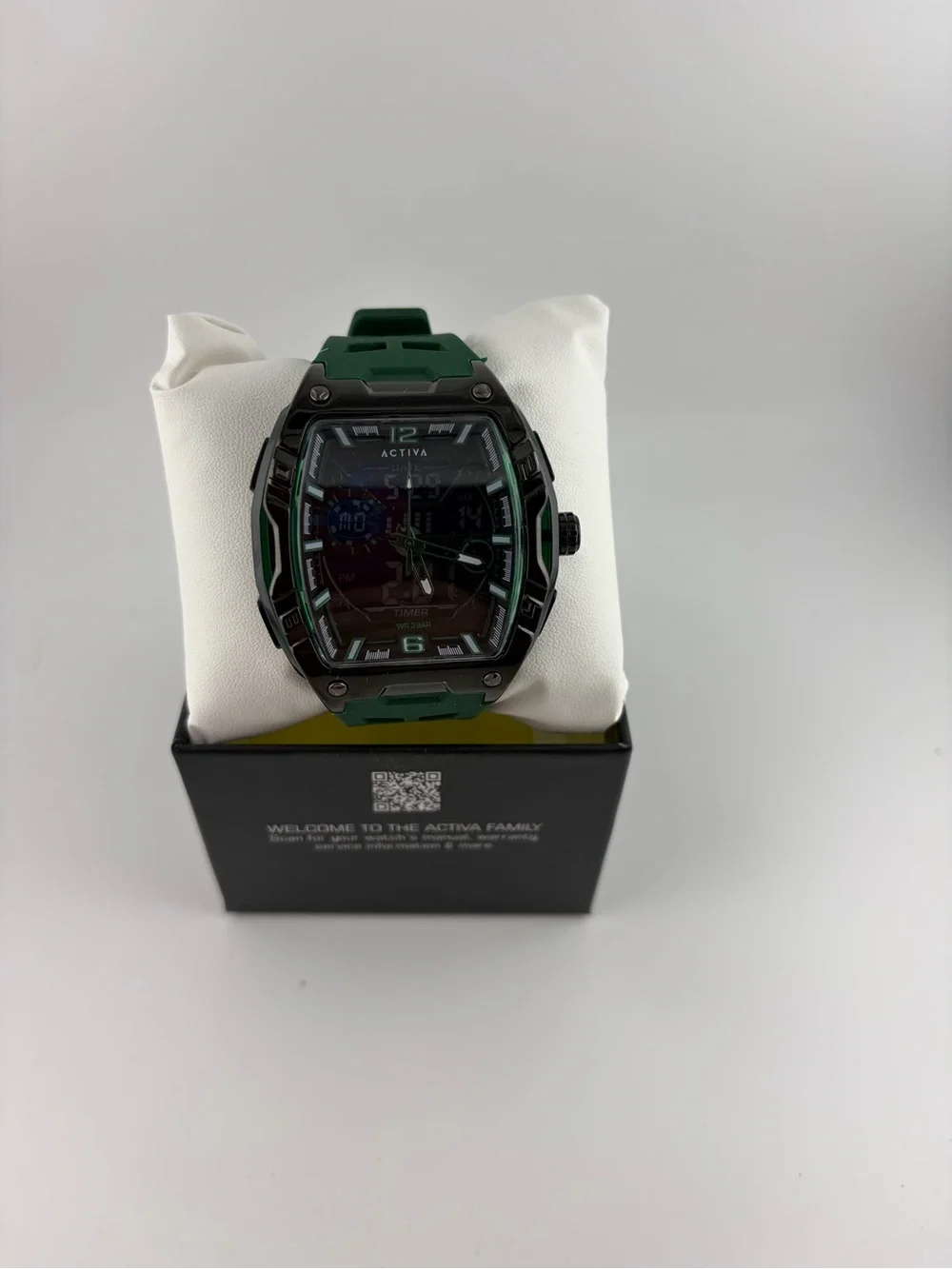 Activa Venzis X Invicta digital Men’s Army Green Watch 50mm